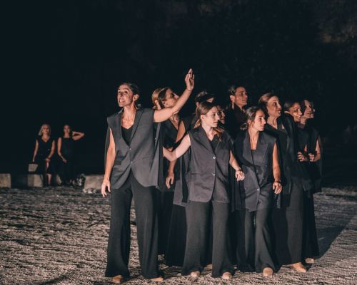 Φωτογραφικό Λεύκωμα από την παράσταση «Ιφιγένεια η εν Αυλίδι»