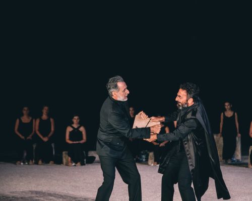 Φωτογραφικό Λεύκωμα από την παράσταση «Ιφιγένεια η εν Αυλίδι»