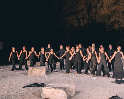 Φωτογραφικό Λεύκωμα από την παράσταση «Ιφιγένεια η εν Αυλίδι»