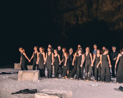 Φωτογραφικό Λεύκωμα από την παράσταση «Ιφιγένεια η εν Αυλίδι»