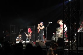      SCHOOLWAVE FESTIVAL