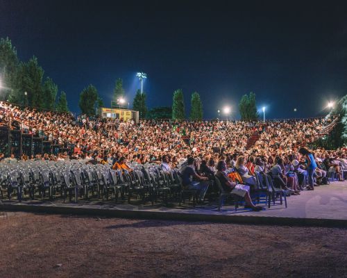 «Αφιέρωμα στον Μάνο Ελευθερίου»: Φωτογραφικό Λεύκωμα από τη συναυλία