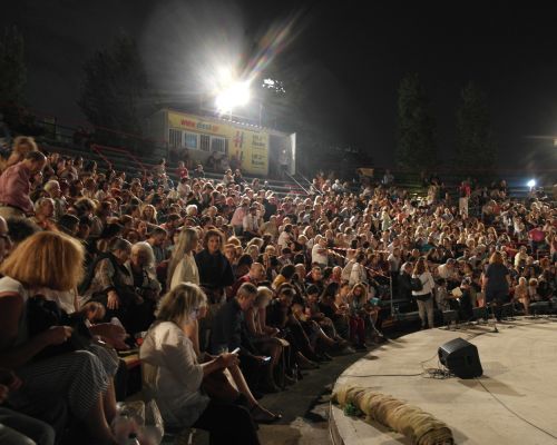 Φωτογραφικό Λεύκωμα από την παράσταση «Προμηθέας Δεσμώτης»