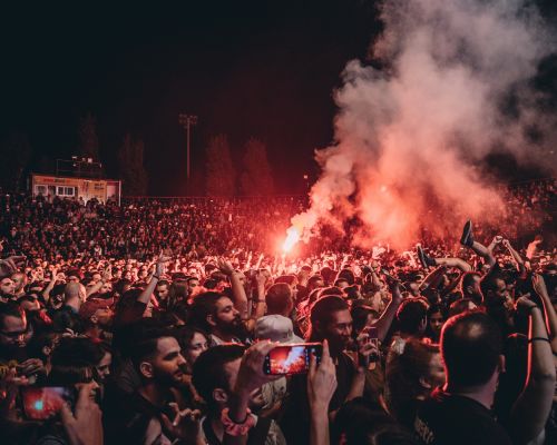 «VIC (Villagers of Ioannina City)»: Φωτογραφικό Λεύκωμα από την συναυλία