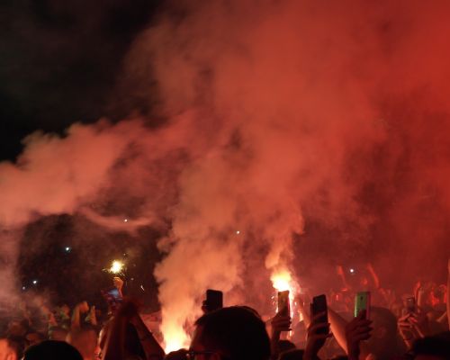 Φωτογραφικό λεύκωμα από την συναυλία του Βασίλη Παπακωνσταντίνου