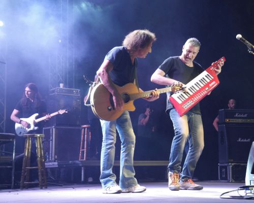 Φωτογραφικό λεύκωμα από την συναυλία του Βασίλη Παπακωνσταντίνου