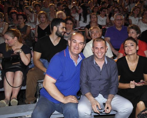 Φωτογραφικό λεύκωμα από την θεατρική παράσταση «ΛΩΞΑΝΤΡΑ» - ΜΑΡΙΑΣ ΙΟΡΔΑΝΙΔΟΥ