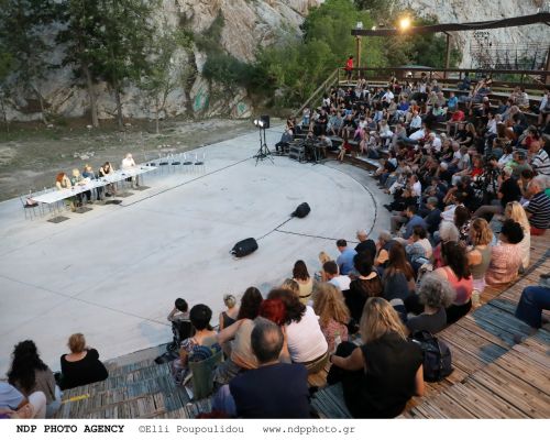 Το Φεστιβάλ στη Σκιά των Βράχων πραγματοποίησε το βράδυ της 10ης Ιουνίου τιμητική εκδήλωση για τον κορυφαίο σκηνοθέτη και δάσκαλο Θεόδωρο Τερζόπουλο.