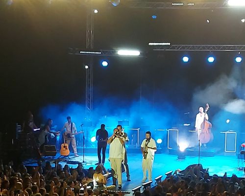 Φωτογραφικό Λεύκωμα από την συναυλία της ΜΑΡΙΖΑ ΡΙΖΟΥ