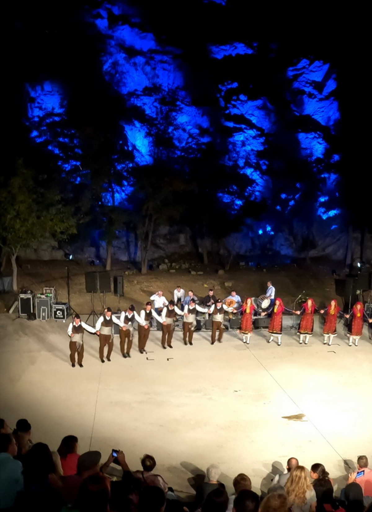 Εργαστήρι Παραδοσιακών Χορών Δήμου Δάφνης-Υμηττού  